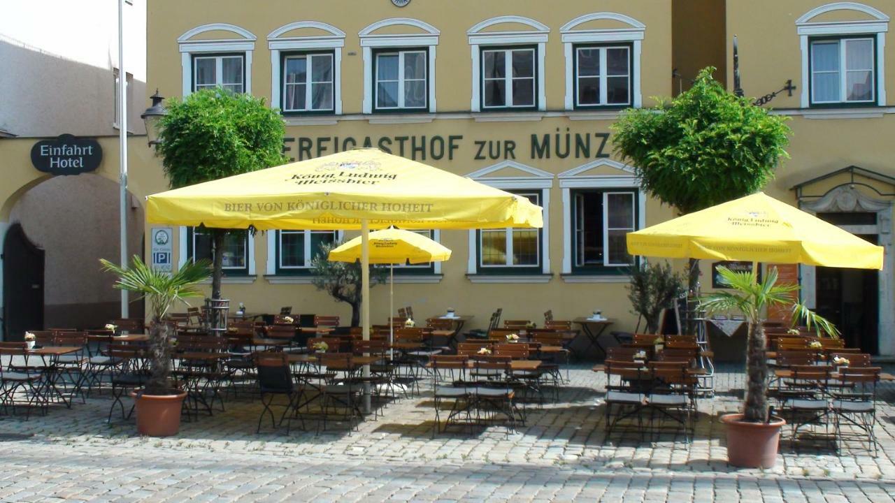 גונצבורג Brauereigasthof Zur Muenz Seit 1586 מראה חיצוני תמונה